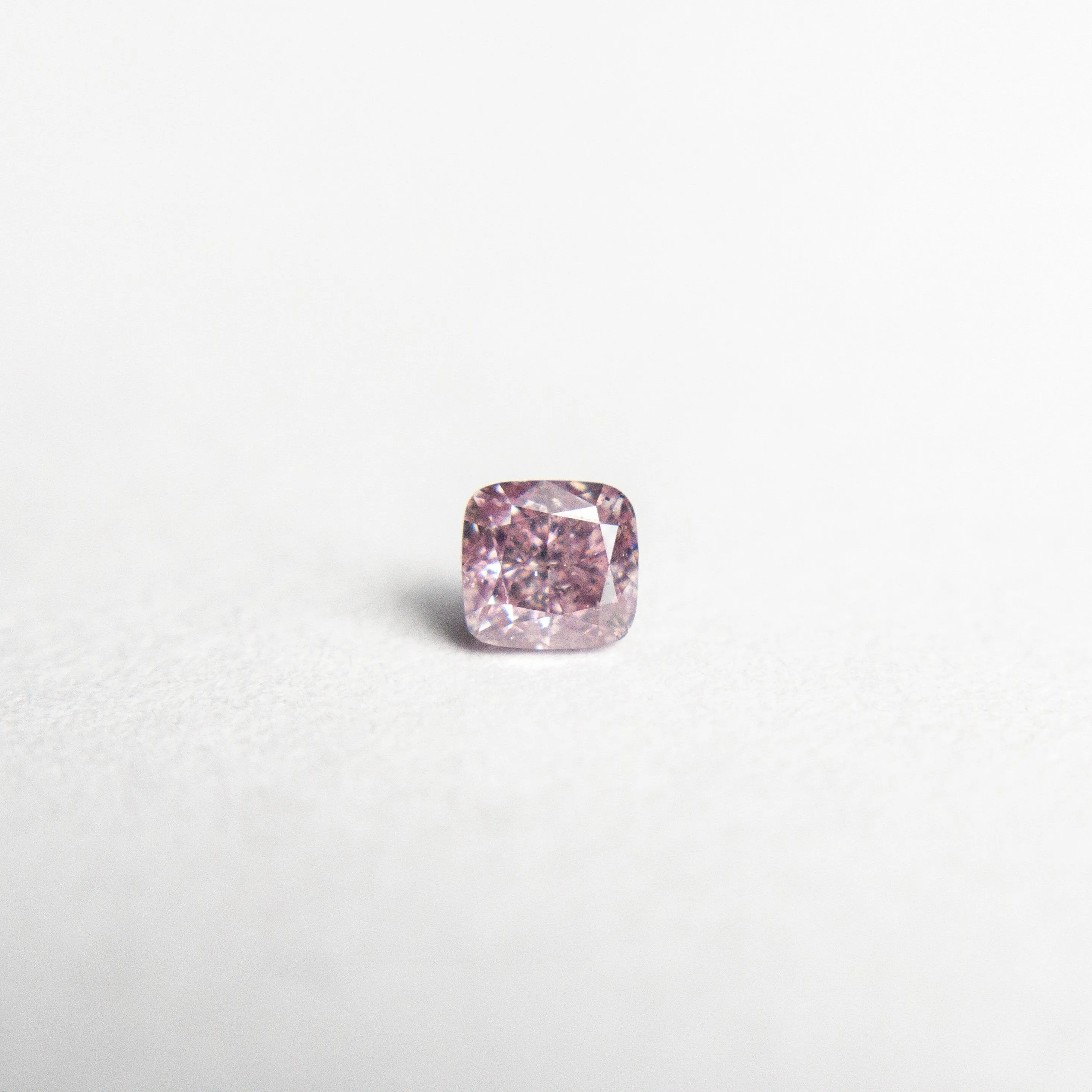 0.14ct 2.92x2.78x1.86mm Argyle Fancy Intense Purple Pink Cushion Brilliant 18680-06