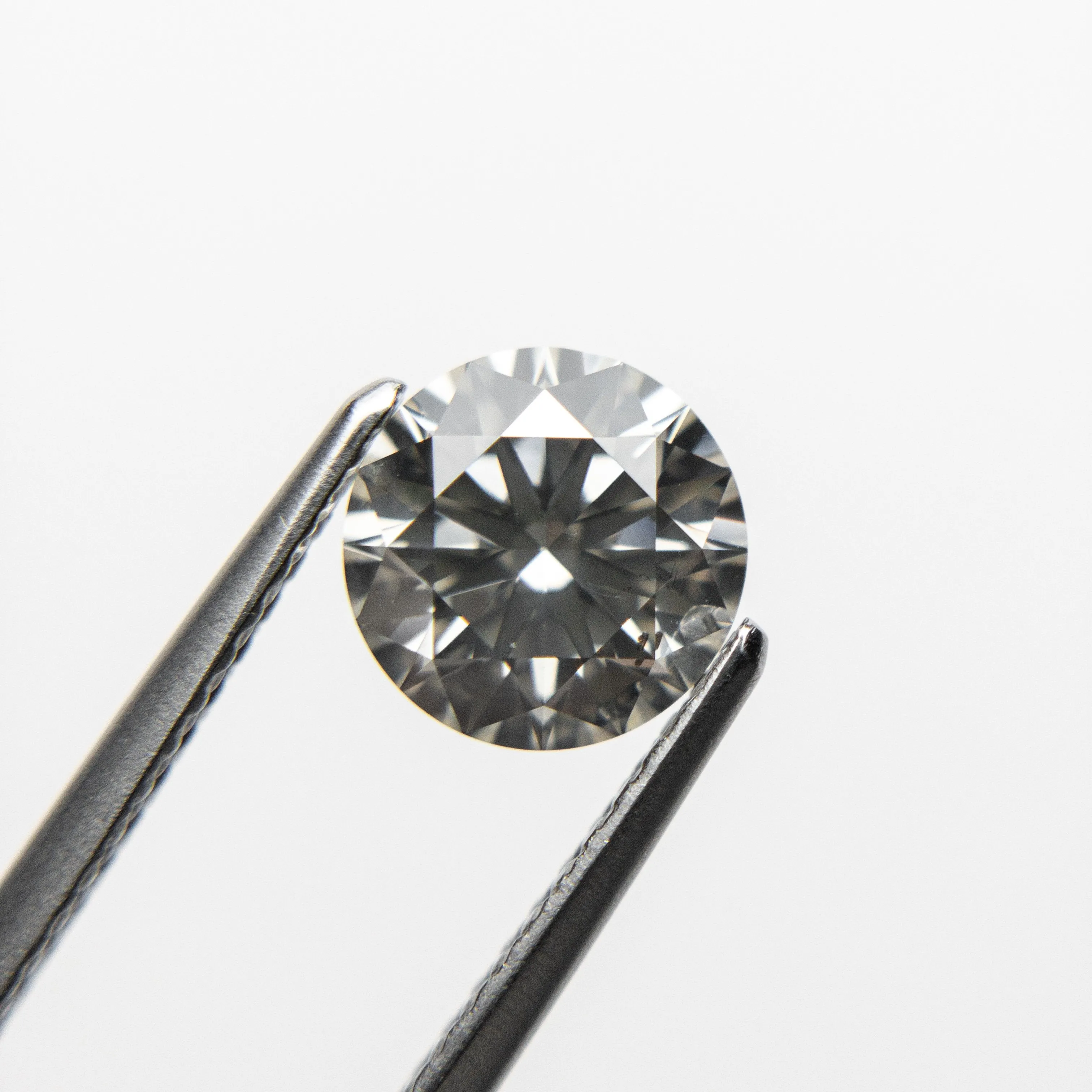 1.23ct 6.82x6.80x4.20mm Fancy Grey Round Brilliant 18475-01