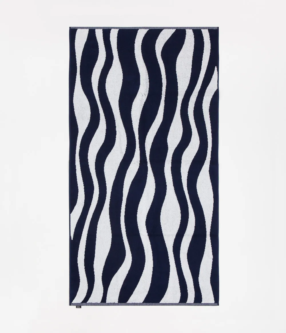 by Parra Waves Of The Navy Bath Towel (2 Pack) - Navy / White